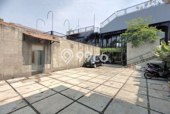 Kantor Dijual di Prime Area Bandung Luas 950m2 Kantor Dijual di Prime Area Bandung Luas 950m2