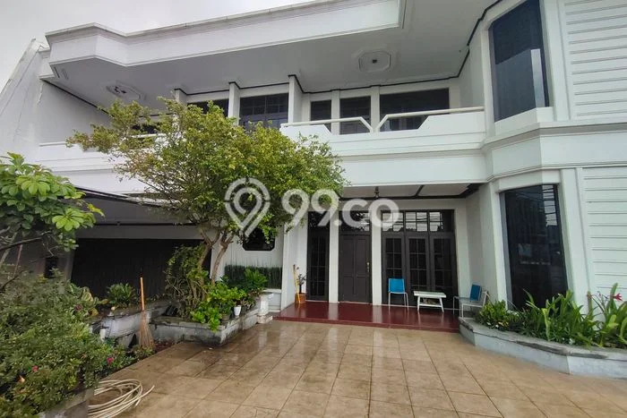 Jual Rumah Mewah Elegan Dengan View Cantik di Setiabudi, Bandung Jual Rumah Mewah Elegan Dengan View Cantik di Setiabudi, Bandung