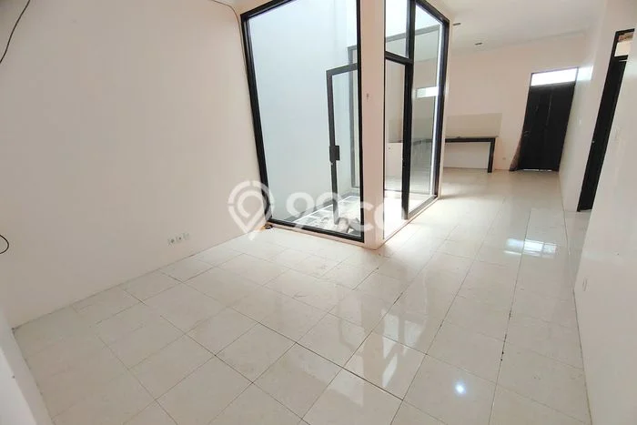 Rumah Minimalis 2 KT di Taman Kopo Indah Bandung Unfurnished Rumah Minimalis 2 KT di Taman Kopo Indah Bandung Unfurnished