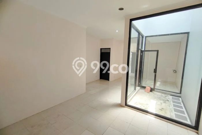 Rumah Minimalis 2 KT di Taman Kopo Indah Bandung Unfurnished Rumah Minimalis 2 KT di Taman Kopo Indah Bandung Unfurnished