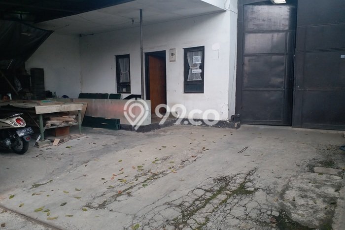 Gudang Dijual di Bandung LT 315m2 & LB 210m2 Lokasi Terbaik! Gudang Dijual di Bandung LT 315m2 & LB 210m2 Lokasi Terbaik!