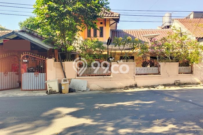 For Sale! Premium House LT 280m2 Desain Modern di Buah Batu For Sale! Premium House LT 280m2 Desain Modern di Buah Batu