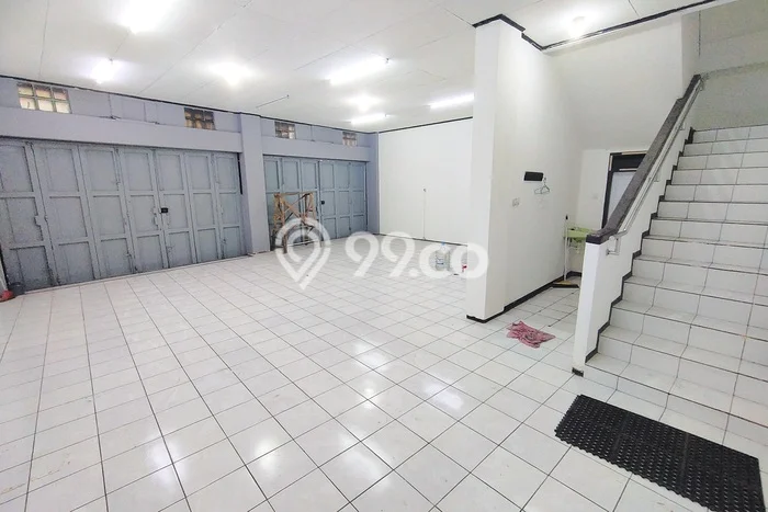 Untuk Dijual! Ruko di Moch Toha Bandung LT 108m2 / LB 200m2 Kawasan Bisnis Untuk Dijual! Ruko di Moch Toha Bandung LT 108m2 / LB 200m2 Kawasan Bisnis