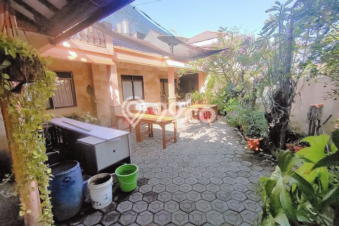For Sale! Premium House LT 280m2 Desain Modern di Buah Batu For Sale! Premium House LT 280m2 Desain Modern di Buah Batu