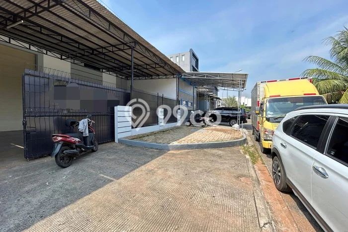 Gudang Disewakan Lokasi BSD Tangerang Selatan Harga Spesial! Gudang Disewakan Lokasi BSD Tangerang Selatan Harga Spesial!