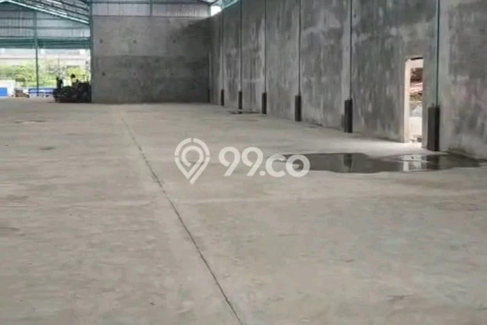 Unit Gudang Paling Strategis di BSD Tangerang Selatan dengan LB 1400m2 Unit Gudang Paling Strategis di BSD Tangerang Selatan dengan LB 1400m2