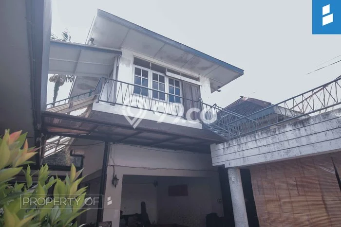 Rumah Luxury Modern Tanpa Renovasi di Riau Bandung Rumah Luxury Modern Tanpa Renovasi di Riau Bandung