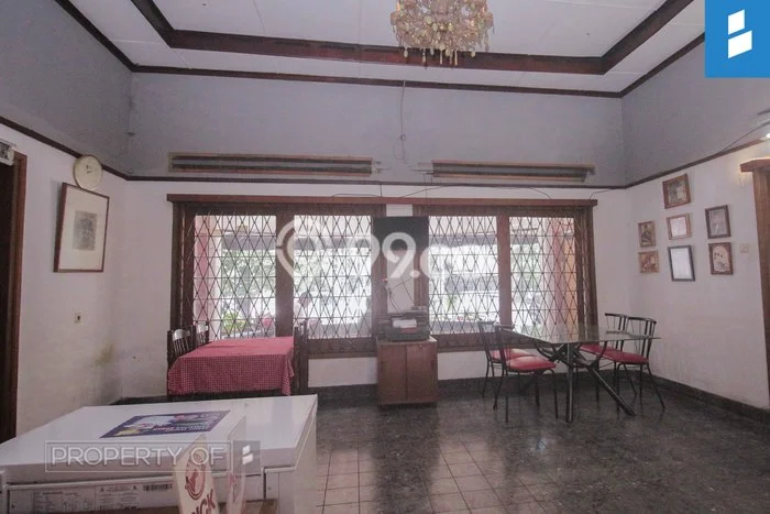 Rumah Luxury Modern Tanpa Renovasi di Riau Bandung Rumah Luxury Modern Tanpa Renovasi di Riau Bandung