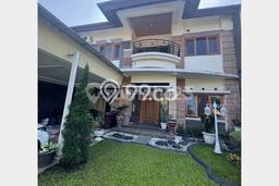 Rumah Elit Modern Tanpa Renovasi di Bandung Kota Bandung Rumah Elit Modern Tanpa Renovasi di Bandung Kota Bandung