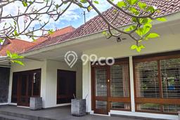 Hunian Minimalis dengan LT 1260m2 & LB 450m2 Disewakan di Bandung Utara Hunian Minimalis dengan LT 1260m2 & LB 450m2 Disewakan di Bandung Utara