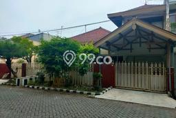 Siap Huni Hunian Elit 7 Kamar di Tenggilis Mejoyo Dekat ke Mana Saja Siap Huni Hunian Elit 7 Kamar di Tenggilis Mejoyo Dekat ke Mana Saja