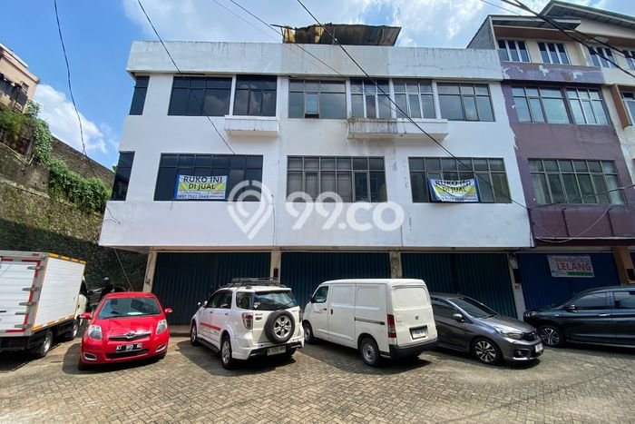 Ruko Dijual di Jakarta Selatan LT 55m2 & LB 165m2 Lokasi Terbaik! Ruko Dijual di Jakarta Selatan LT 55m2 & LB 165m2 Lokasi Terbaik!
