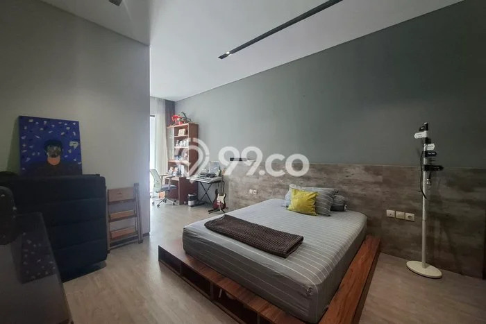 Ready to Use! Luxury House LT 334m2 Desain Elegan di Setra Duta Ready to Use! Luxury House LT 334m2 Desain Elegan di Setra Duta