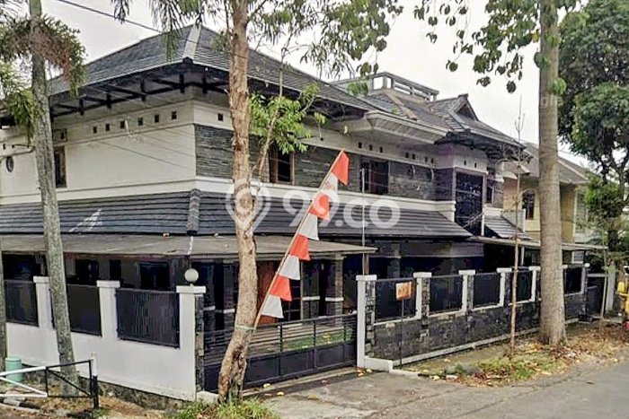 Rumah Siap Huni 6 KT 6 KM di Pasteur, Bandung Rumah Siap Huni 6 KT 6 KM di Pasteur, Bandung