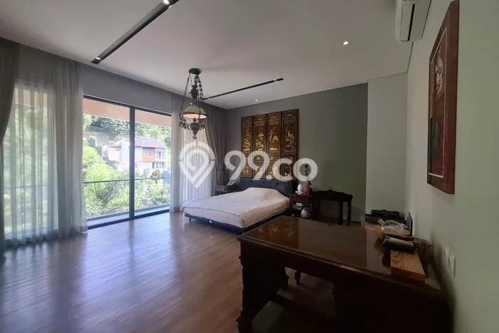 Ready to Use! Luxury House LT 334m2 Desain Elegan di Setra Duta Ready to Use! Luxury House LT 334m2 Desain Elegan di Setra Duta