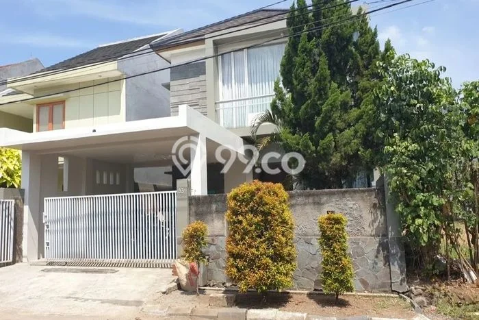 Siap Huni Rumah Mewah 5 Kamar di Antapani Dekat ke Mana Saja Siap Huni Rumah Mewah 5 Kamar di Antapani Dekat ke Mana Saja
