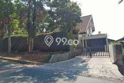 Hunian Elit LB 450m2 Siap Huni Desain Elegan di Sayap Dago, Bandung Hunian Elit LB 450m2 Siap Huni Desain Elegan di Sayap Dago, Bandung