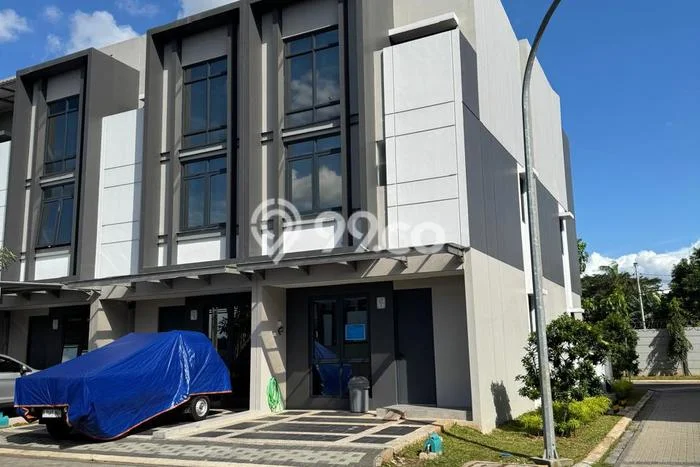 Komersial Kawasan Bisnis Kawasan , Luas 182m2m², Akses Strategis Komersial Kawasan Bisnis Kawasan , Luas 182m2m², Akses Strategis
