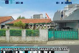 Siap Huni Rumah Mewah 3 Kamar di Pasar Minggu Dekat ke Mana Saja Siap Huni Rumah Mewah 3 Kamar di Pasar Minggu Dekat ke Mana Saja