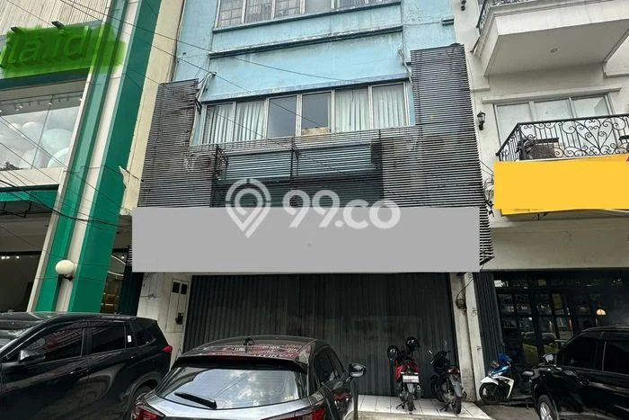 FOR SALE! Ruko di Kebayoran Lama Jakarta Selatan, LT 102m2, LB 192m2 FOR SALE! Ruko di Kebayoran Lama Jakarta Selatan, LT 102m2, LB 192m2