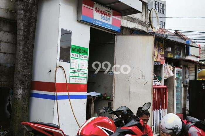 Komersial Dijual di Pondok Aren LT 1500m2, LB 120m2 Solusi Investasi Cerdas Komersial Dijual di Pondok Aren LT 1500m2, LB 120m2 Solusi Investasi Cerdas