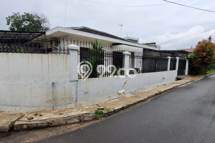 Dijual Rumah Mewah Megah Dengan View Cantik di Kedoya Baru, Jakarta Barat Dijual Rumah Mewah Megah Dengan View Cantik di Kedoya Baru, Jakarta Barat