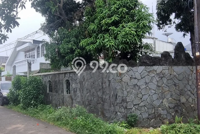 Tanah Dijual Lokasi Strategis di Jakarta Barat dengan Luas 405m2 Tanah Dijual Lokasi Strategis di Jakarta Barat dengan Luas 405m2