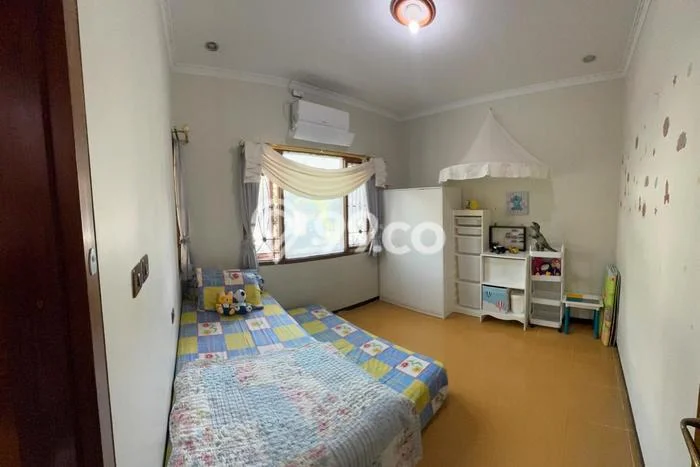 Disewakan! Rumah 3 Kamar Tidur &
3 Kamar Mandi di Buah Batu, Bandung Disewakan! Rumah 3 Kamar Tidur &
3 Kamar Mandi di Buah Batu, Bandung