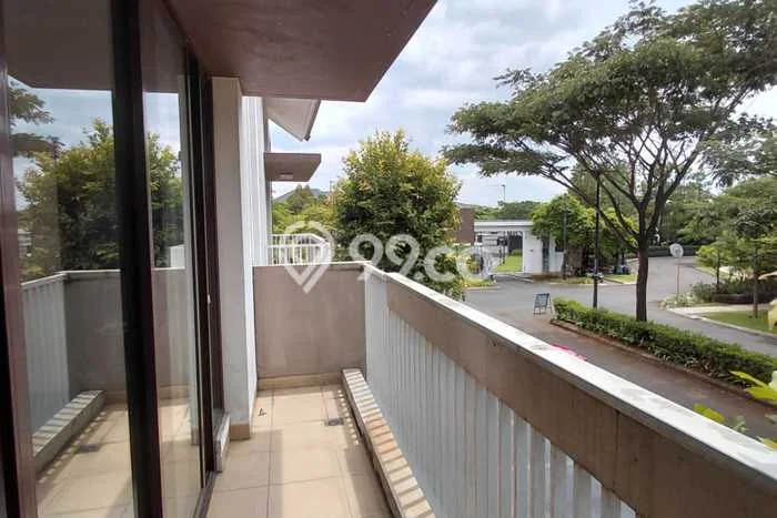 Lokasi strategis! Rumah siap pakai dikontrakkan di Gedebage LB 164m2 Lokasi strategis! Rumah siap pakai dikontrakkan di Gedebage LB 164m2