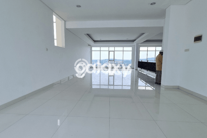 HOT DEAL! Rumah Premium di Candisari, Semarang, LT 852m² Bangunan 852m² HOT DEAL! Rumah Premium di Candisari, Semarang, LT 852m² Bangunan 852m²