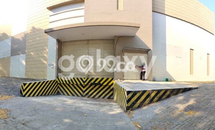 Gudang Kawasan Krapyak, Luas 2274m², Disewakan, Kawasan Komersial, Ready Pakai Gudang Kawasan Krapyak, Luas 2274m², Disewakan, Kawasan Komersial, Ready Pakai