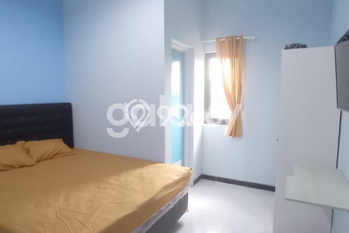 Komersial Area Strategis di Semarang Barat, Luas 370m², Jalan Strategis Komersial Area Strategis di Semarang Barat, Luas 370m², Jalan Strategis