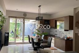 Rumah Elit Modern Siap Huni di Sentul City Bogor Rumah Elit Modern Siap Huni di Sentul City Bogor