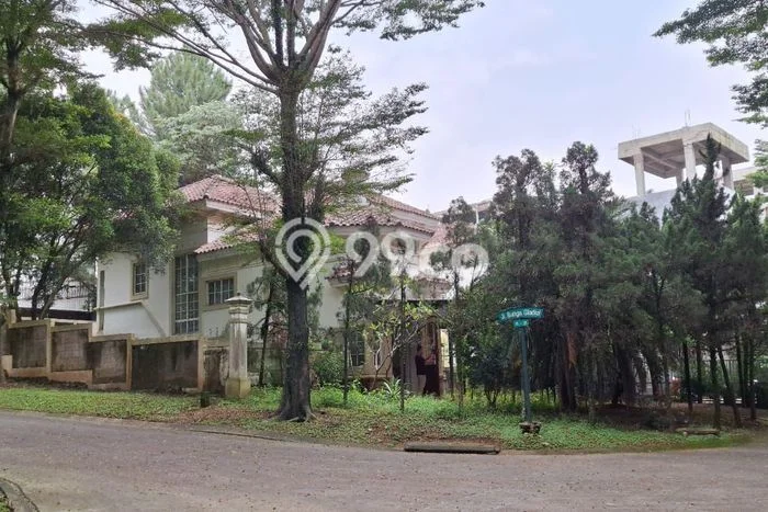 Rumah Luxury Modern Tanpa Renovasi di Sentul City Bogor Rumah Luxury Modern Tanpa Renovasi di Sentul City Bogor