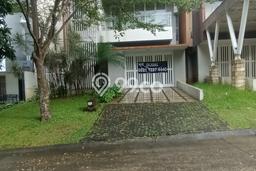 Ready to Use! Premium House LT 242m2 Desain Elegan di Sentul City Ready to Use! Premium House LT 242m2 Desain Elegan di Sentul City