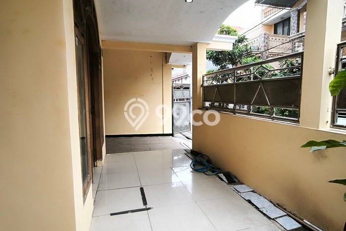Dijual Rumah 2 Kamar Lokasi Strategis Bagus dan Strategis di Wiyung Dijual Rumah 2 Kamar Lokasi Strategis Bagus dan Strategis di Wiyung