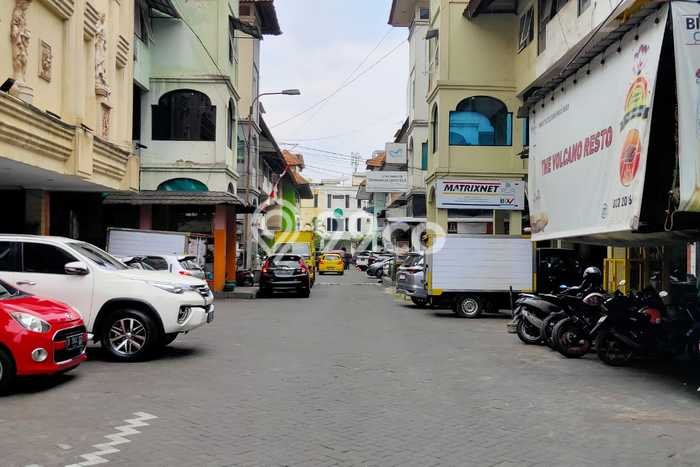 Ruko Dijual di Sukajadi Bandung dengan Luas Bangunan 300m2 Ruko Dijual di Sukajadi Bandung dengan Luas Bangunan 300m2