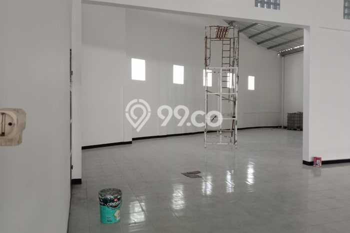 INVESTASI CERDAS! Gudang Kawasan Kutawaringin, Luas 858m2m², Akses Strategis INVESTASI CERDAS! Gudang Kawasan Kutawaringin, Luas 858m2m², Akses Strategis