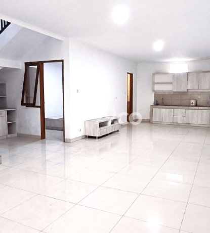 Jual Rumah Strategis Bagus Punya 4 KT di Regol Bandung SHM Jual Rumah Strategis Bagus Punya 4 KT di Regol Bandung SHM