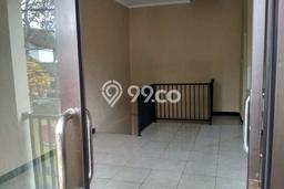 Untuk Dijual! Ruko di Sarijadi Bandung LT 32m2 / LB 54m2 Kawasan Strategis Untuk Dijual! Ruko di Sarijadi Bandung LT 32m2 / LB 54m2 Kawasan Strategis