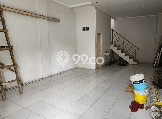 AREA KOMERSIAL! Ruko Kawasan Andir, Luas 150m2m², Posisi Premium AREA KOMERSIAL! Ruko Kawasan Andir, Luas 150m2m², Posisi Premium