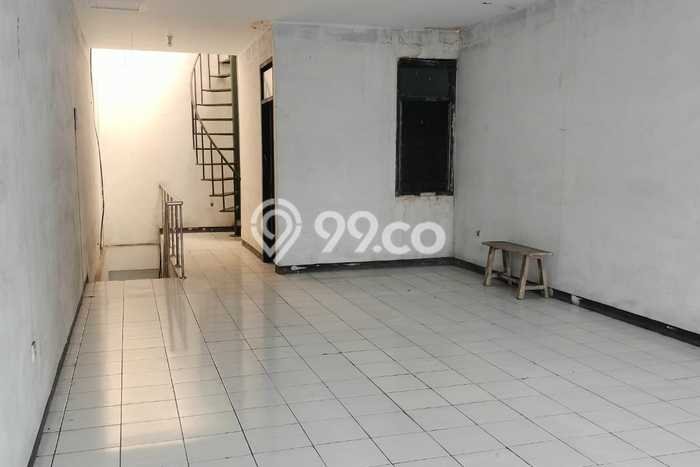 Area Ramai! Ruko Dijual di Astanaanyar untuk Bisnis Luas Bangunan 225m2 Area Ramai! Ruko Dijual di Astanaanyar untuk Bisnis Luas Bangunan 225m2