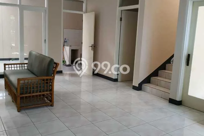 Rumah sewa siap pakai 3 KT di Mekar Wangi, Bandung Rumah sewa siap pakai 3 KT di Mekar Wangi, Bandung