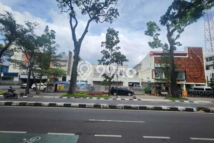 Komersial Dijual di Prime Area Bandung Luas 1000m2 Komersial Dijual di Prime Area Bandung Luas 1000m2
