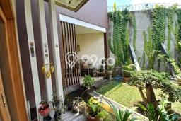 Ready to Use! Premium House LT 273m2 Desain Modern di mekar wangi Ready to Use! Premium House LT 273m2 Desain Modern di mekar wangi