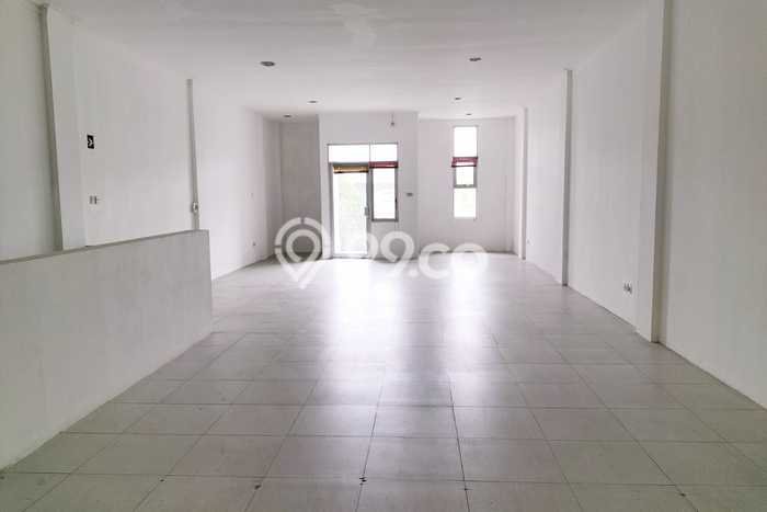 Dijual! Ruko di Mekar Wangi Bandung LT 134m2 / LB 180m2 Kawasan Strategis Dijual! Ruko di Mekar Wangi Bandung LT 134m2 / LB 180m2 Kawasan Strategis
