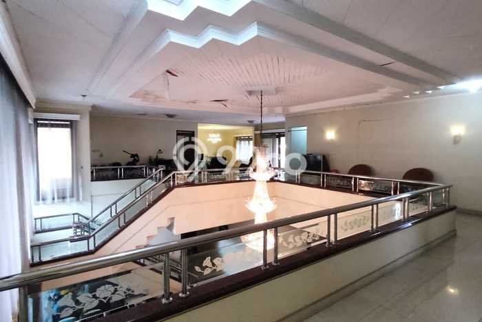 Dijual Hunian Mewah dengan Fasilitas Sekitar Komplit di Sukasari, Bandung Dijual Hunian Mewah dengan Fasilitas Sekitar Komplit di Sukasari, Bandung