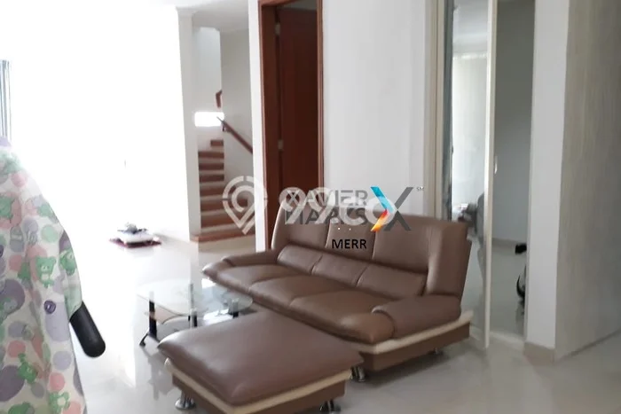 For Sale Hunian Rumah Terawat 3 Kamar di Gununganyar, Surabaya For Sale Hunian Rumah Terawat 3 Kamar di Gununganyar, Surabaya