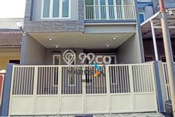 Jual Rumah Modern 3 KT di Pondok Tjandra, Sidoarjo Jual Rumah Modern 3 KT di Pondok Tjandra, Sidoarjo