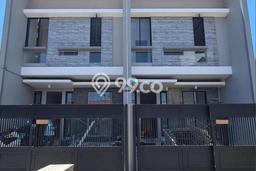 Rumah Strategis Modern Lb 120m2 di Sukolilo, Surabaya Rumah Strategis Modern Lb 120m2 di Sukolilo, Surabaya